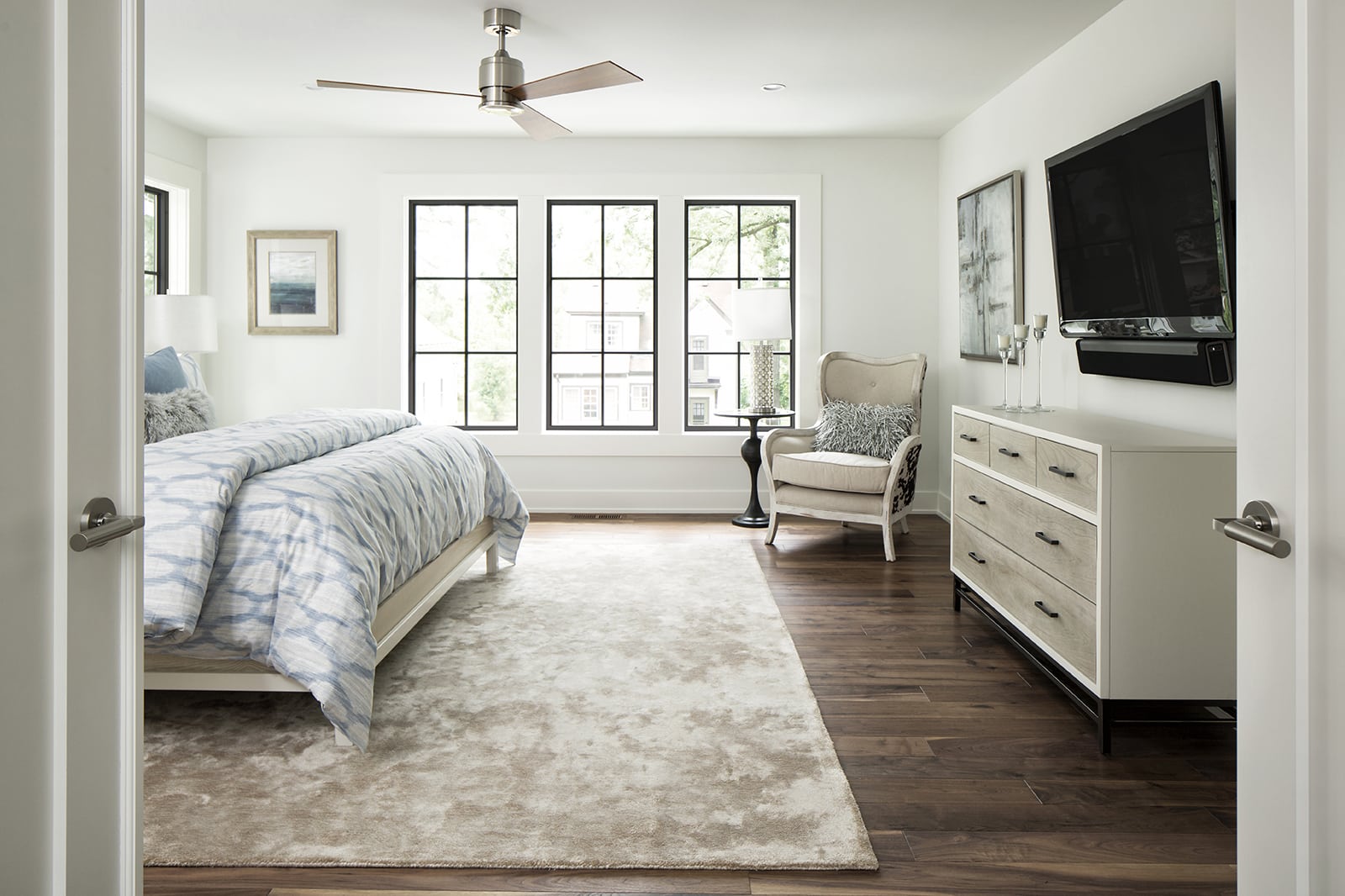 marvin infinity black bedroom windows